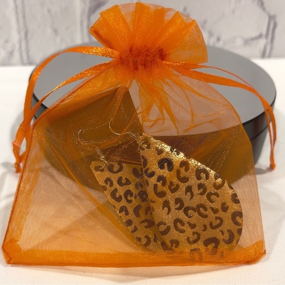 New Gold Animal Leopard Print Tear Drop Earrings - Picture 5 of 5